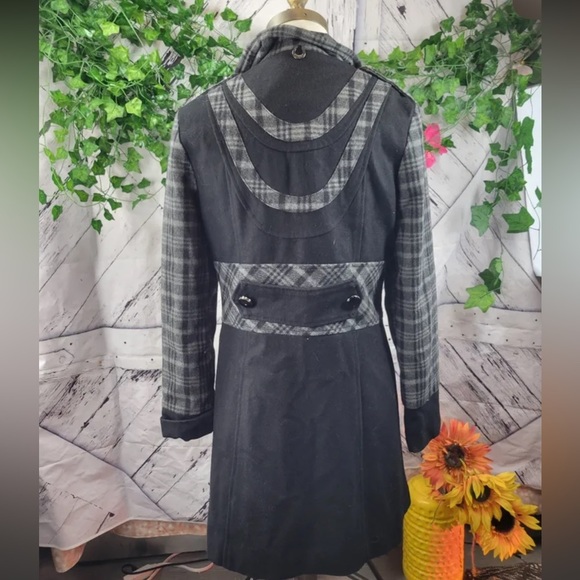 KESSLEY Wool Blend Trench Coat - Picture 2 of 10